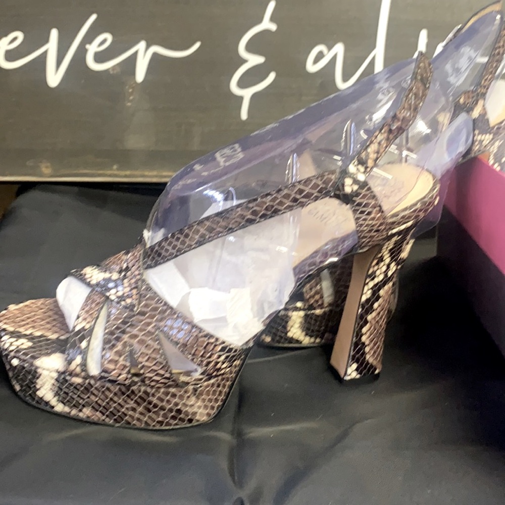 Vince camuto slingback size 7